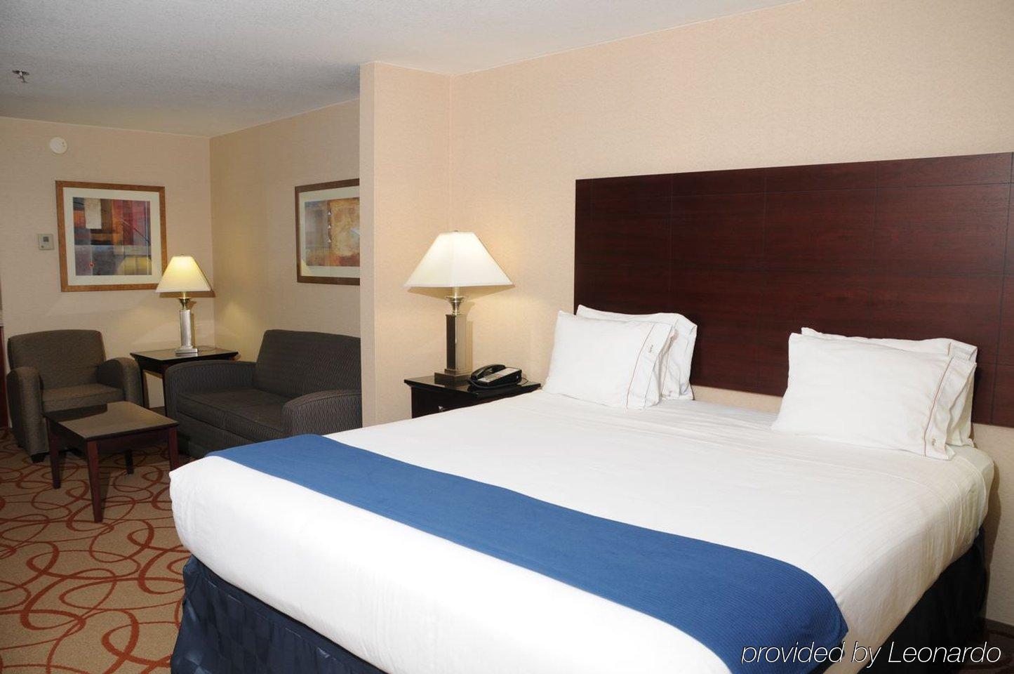 Holiday Inn Express Hotel & Suites Mcdonough By Ihg Exterior photo