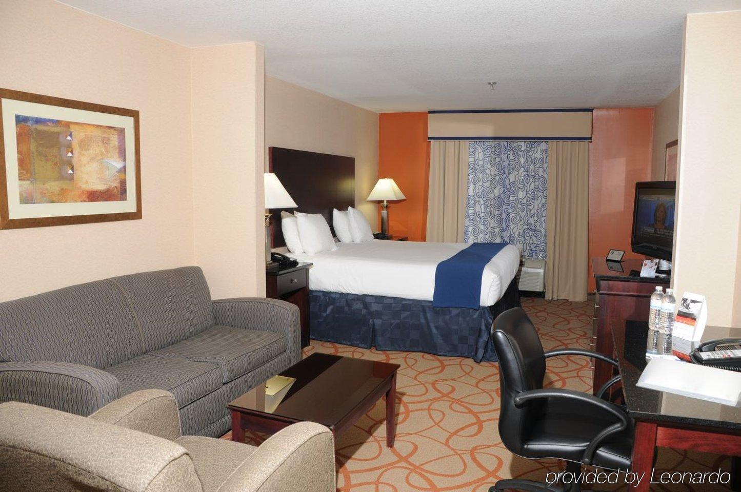Holiday Inn Express Hotel & Suites Mcdonough By Ihg Exterior photo